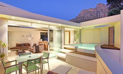 Lions View 7 Bed